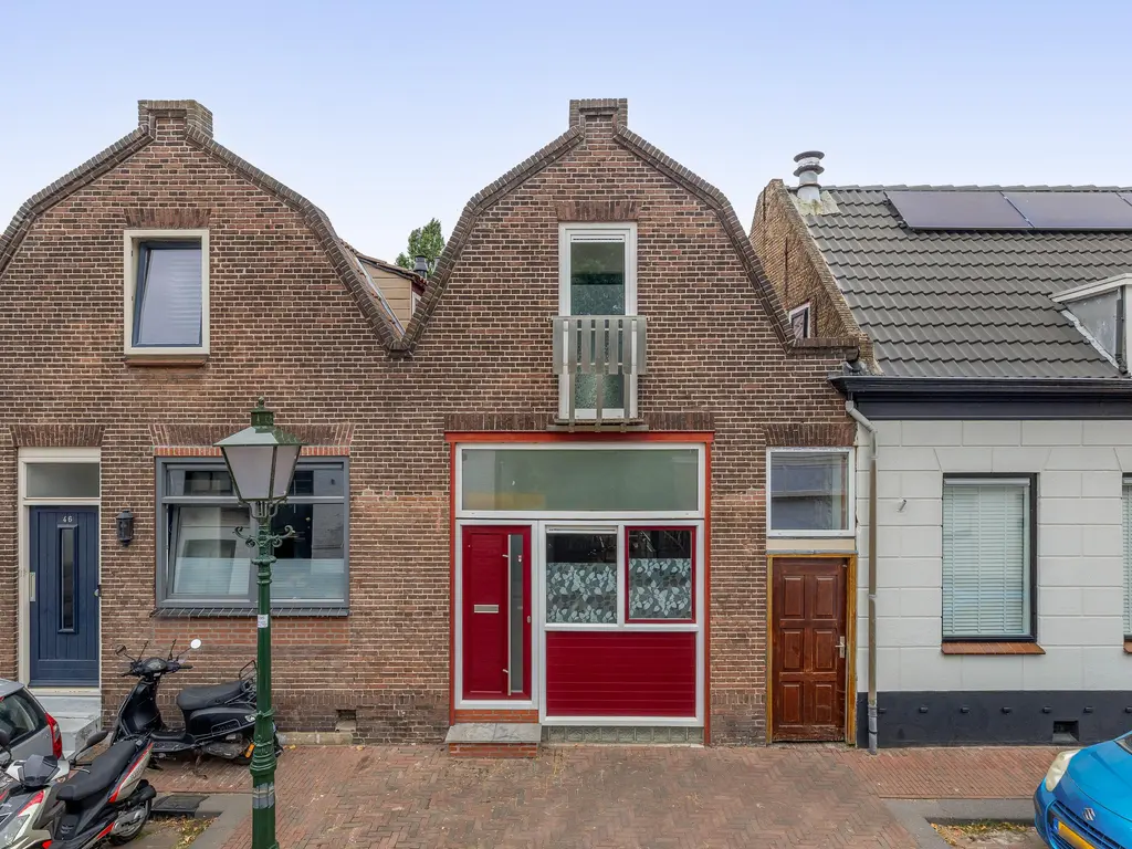 Pastoriedijk 48, PERNIS ROTTERDAM