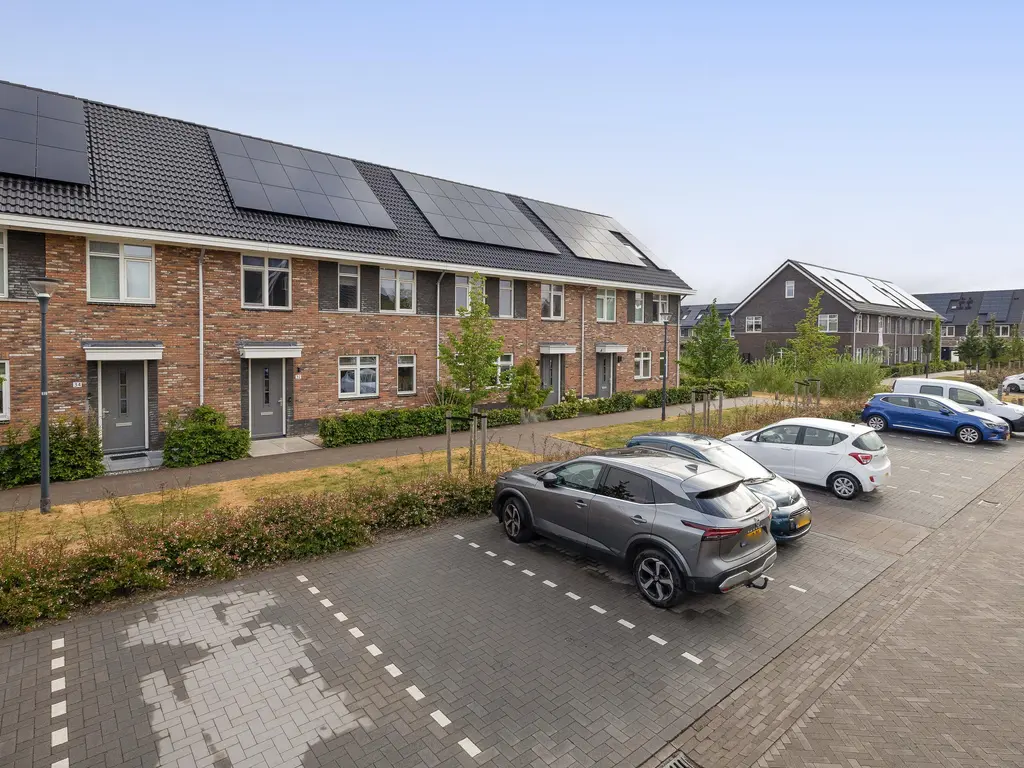 Perengaard 32, NIEUW-BEIJERLAND