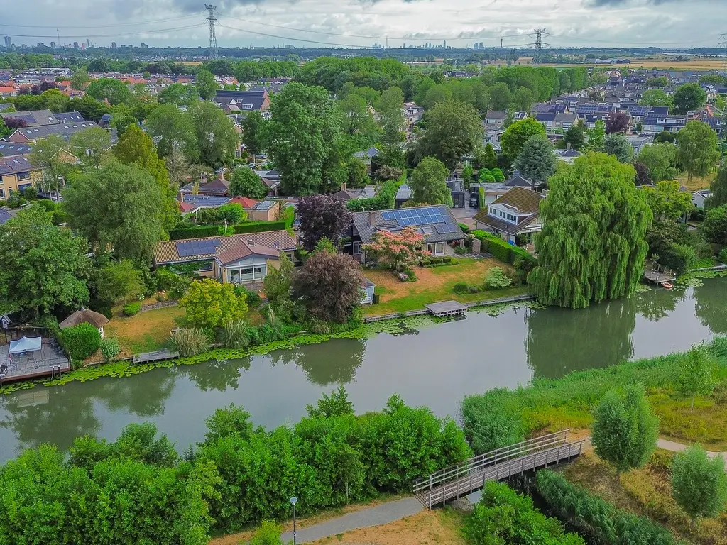 Perengaard 32, NIEUW-BEIJERLAND
