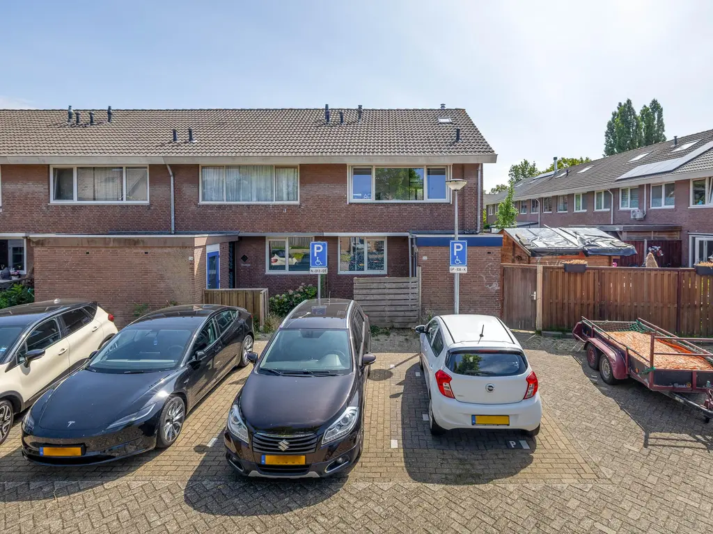 Snoekenveen 202, SPIJKENISSE