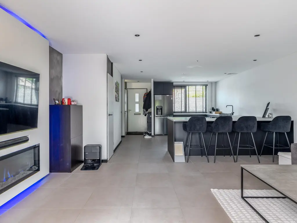 Snoekenveen 202, SPIJKENISSE