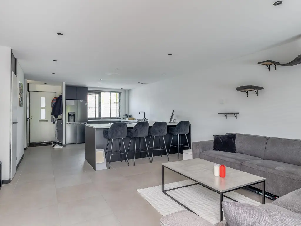 Snoekenveen 202, SPIJKENISSE