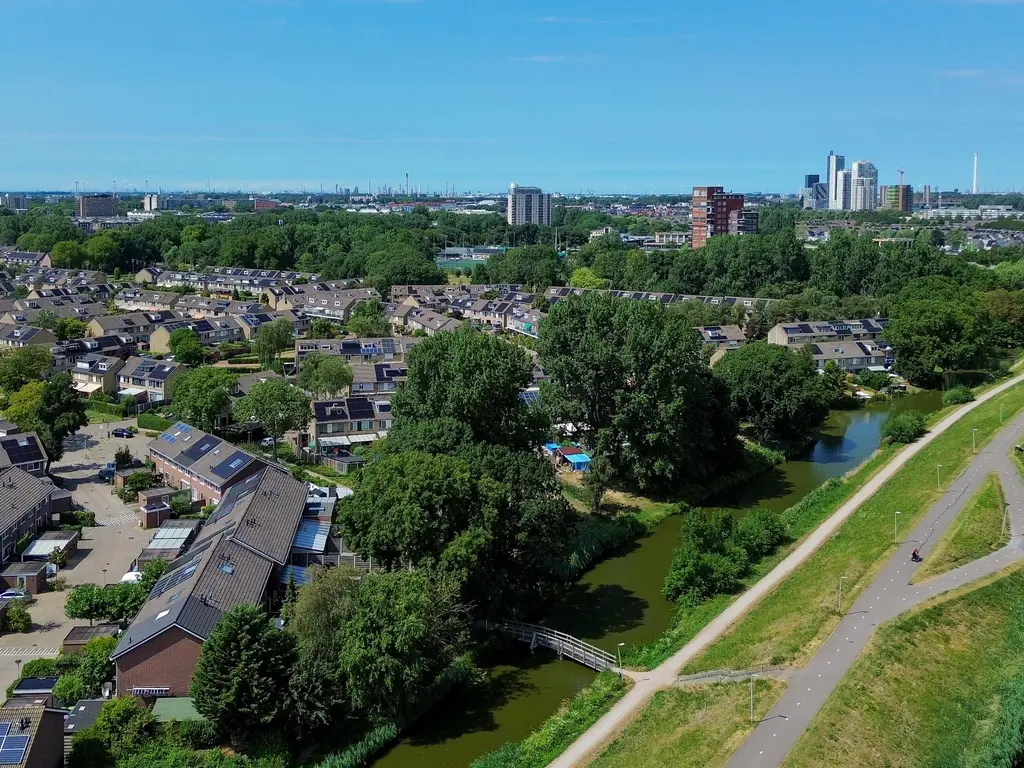 Snoekenveen 202, SPIJKENISSE