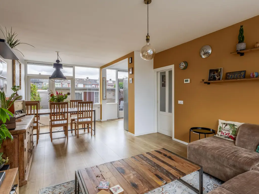 Paulus Potterstraat 16, SPIJKENISSE