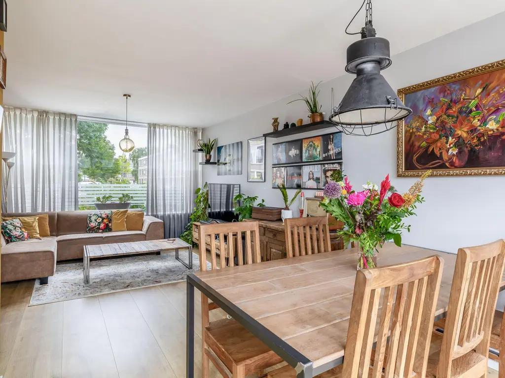 Paulus Potterstraat 16, SPIJKENISSE