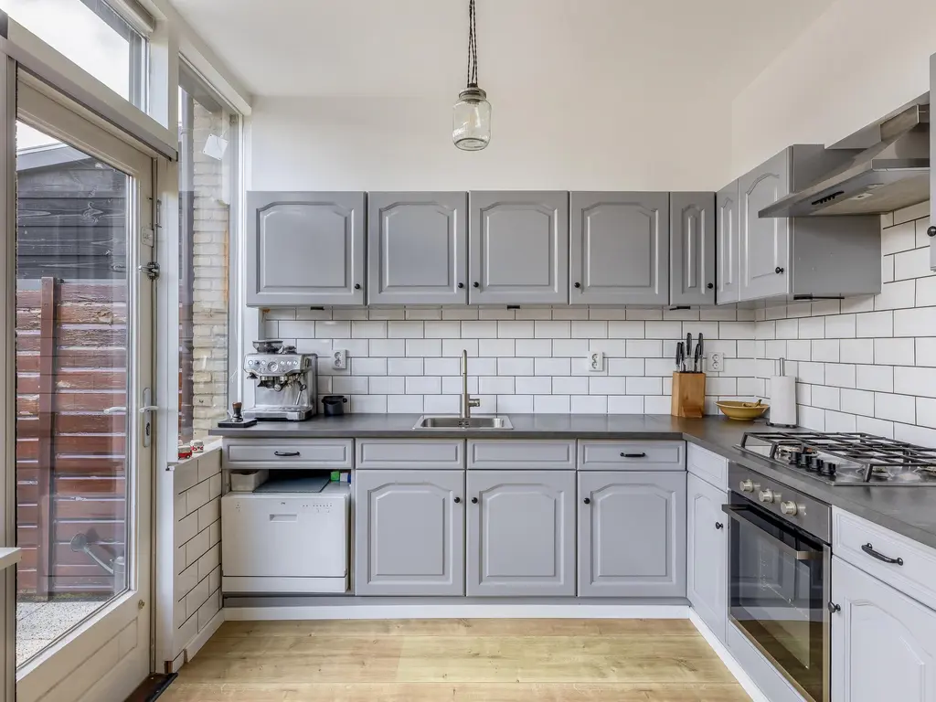 Paulus Potterstraat 16, SPIJKENISSE