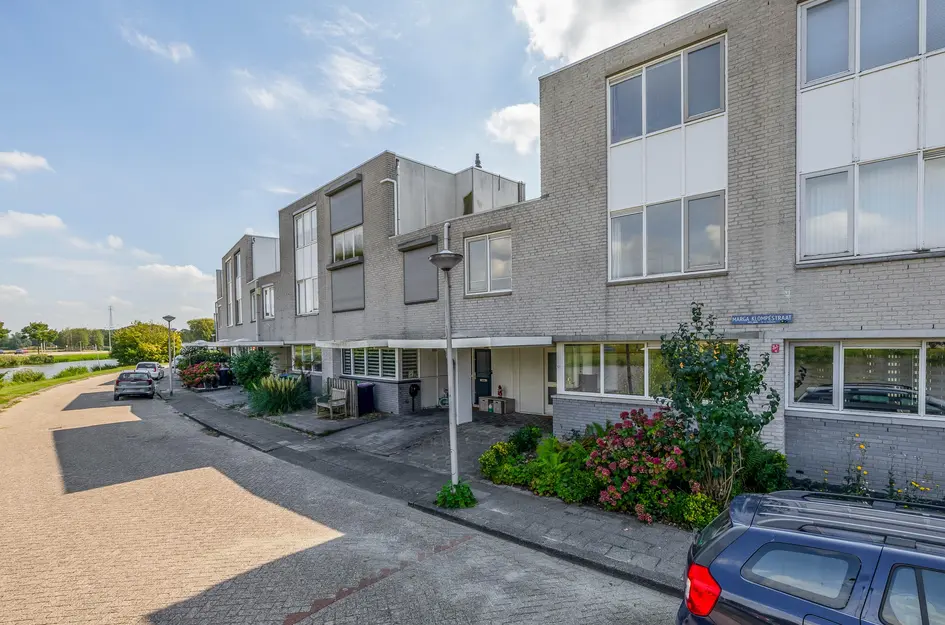 Marga Klompéstraat 57