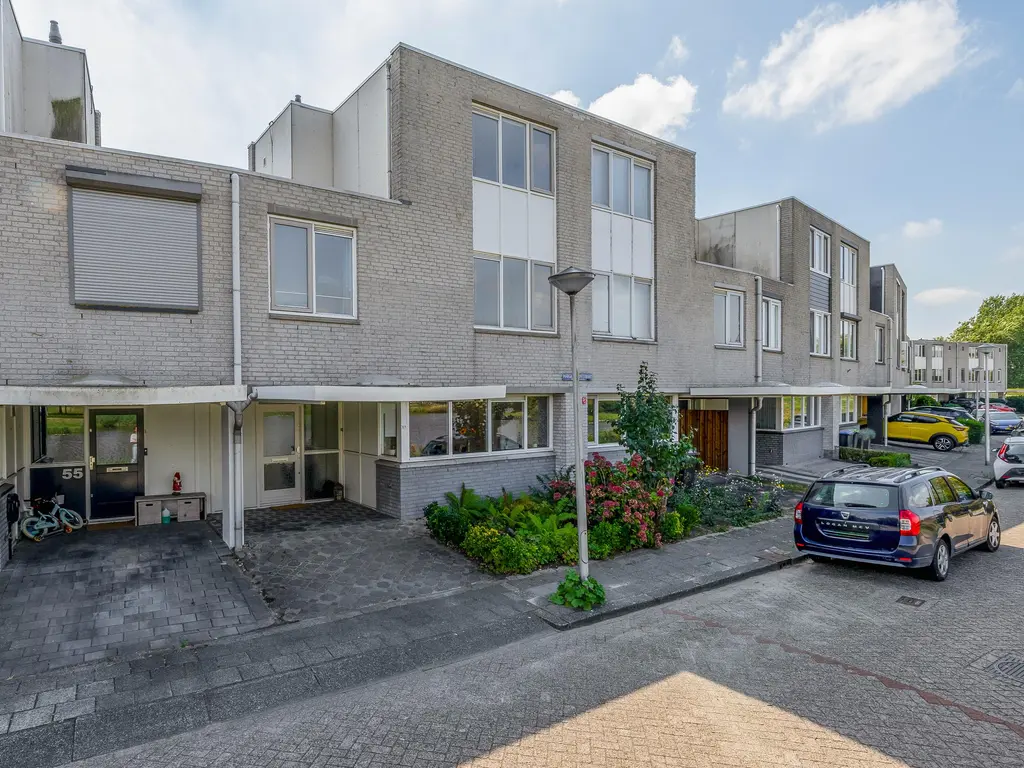Marga Klompéstraat 57, Spijkenisse