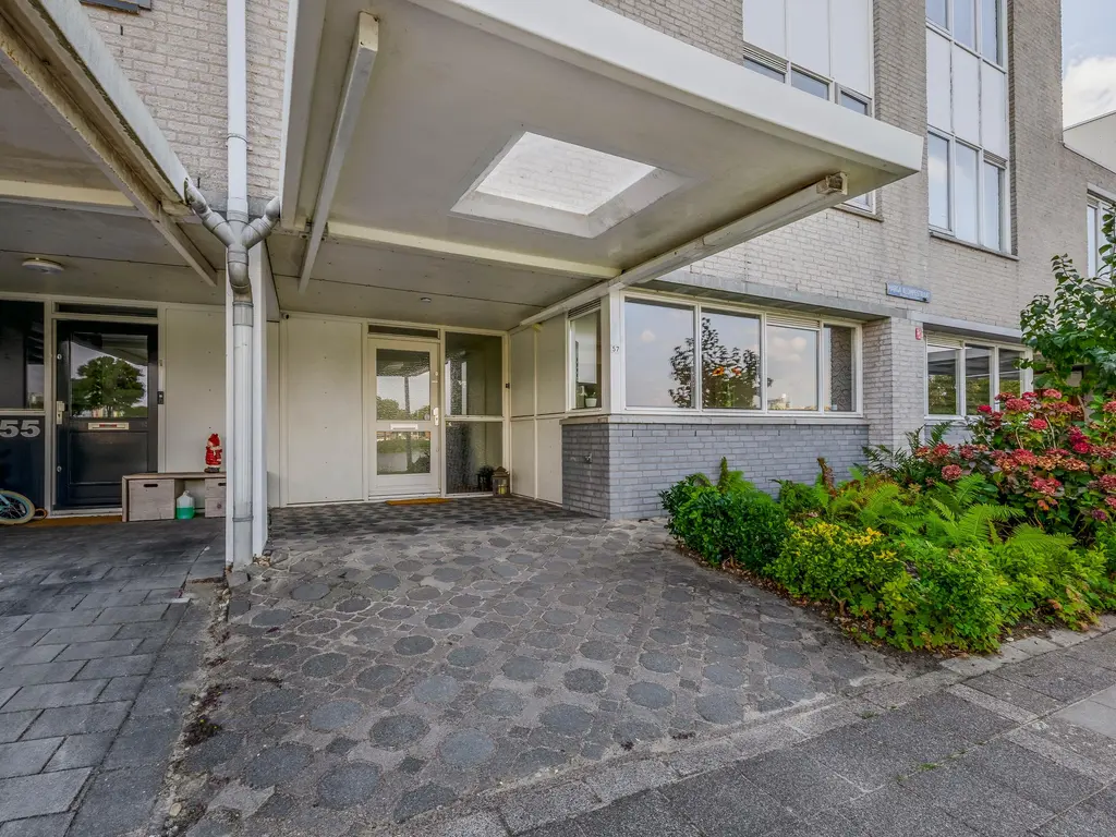 Marga Klompéstraat 57, Spijkenisse