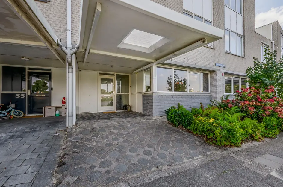 Marga Klompéstraat 57