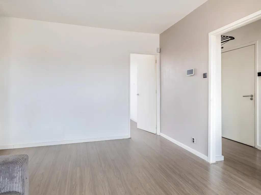 Dorpsweg 102C, Rotterdam
