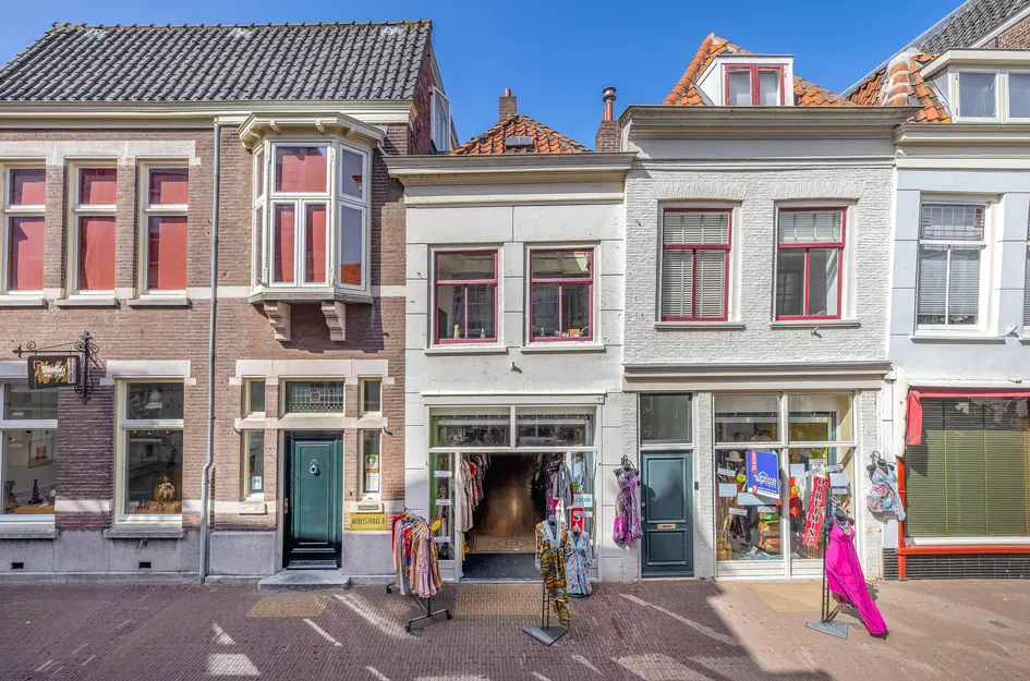 Nobelstraat 4b