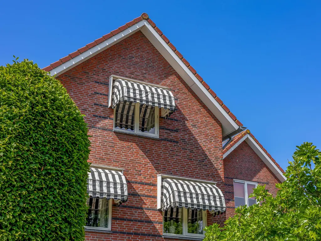 Regenboog 82, RHOON