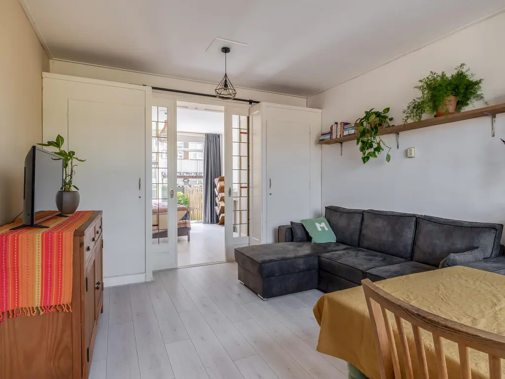 Overschiesestraat 50A, SCHIEDAM