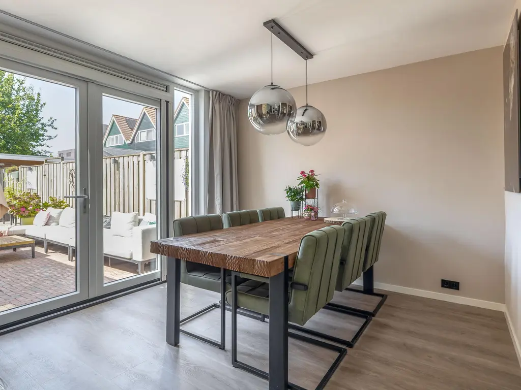Laan van Nieuw Blankenburg 372, ROZENBURG