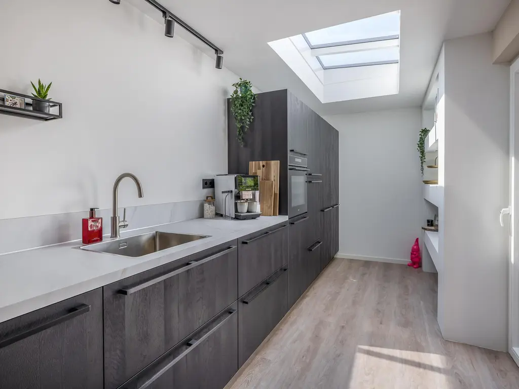 Laan van Nieuw Blankenburg 372, ROZENBURG
