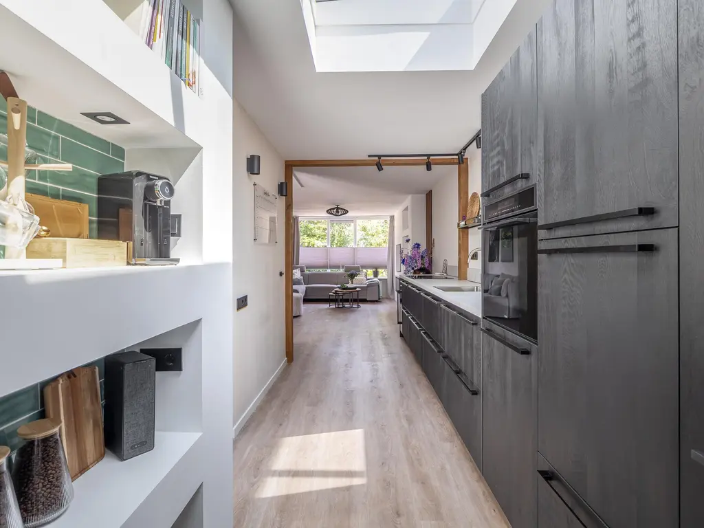 Laan van Nieuw Blankenburg 372, ROZENBURG