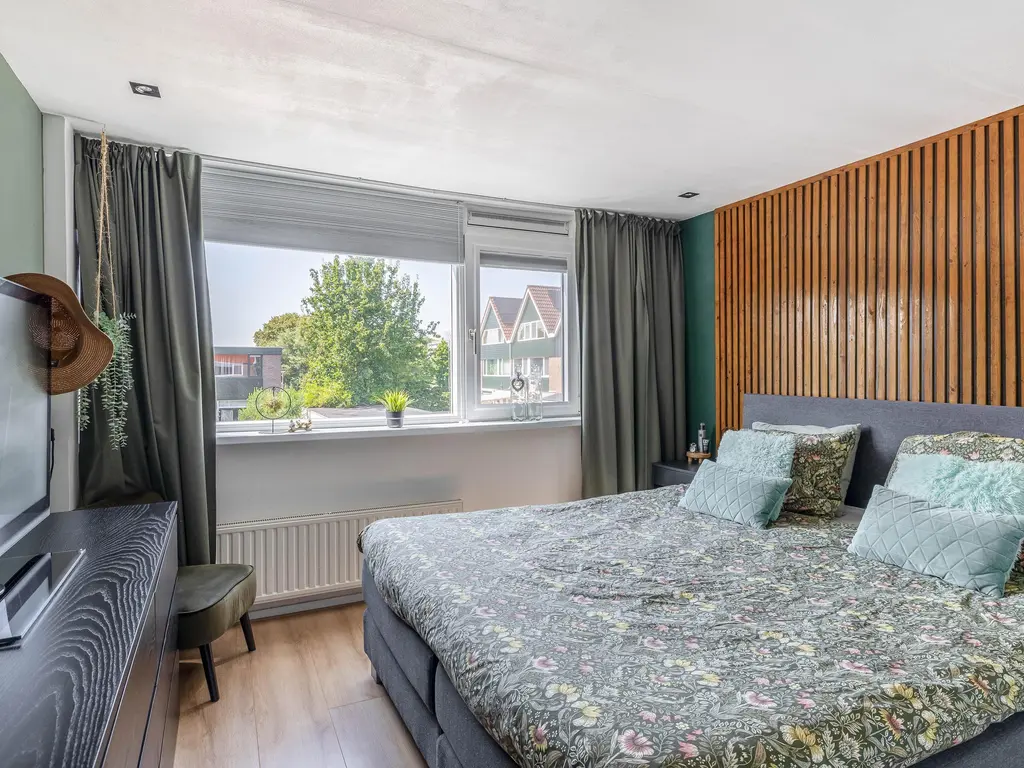 Laan van Nieuw Blankenburg 372, ROZENBURG