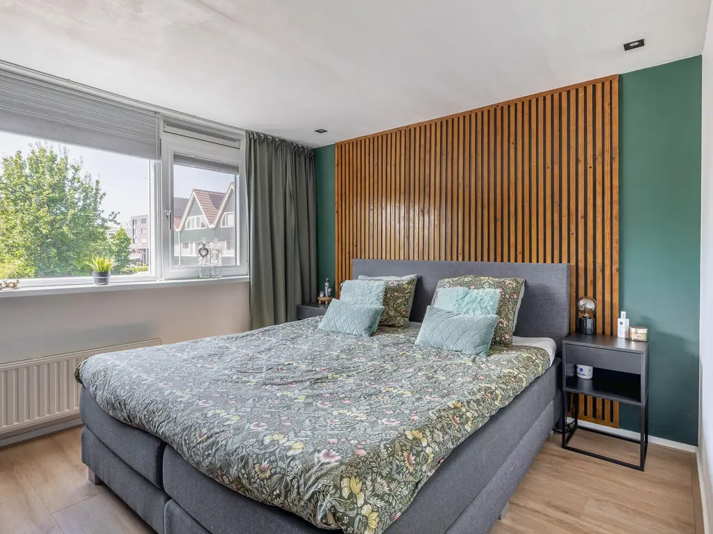Laan van Nieuw Blankenburg 372, ROZENBURG