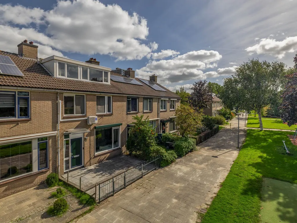 Hertshoornvaren 8, Rotterdam