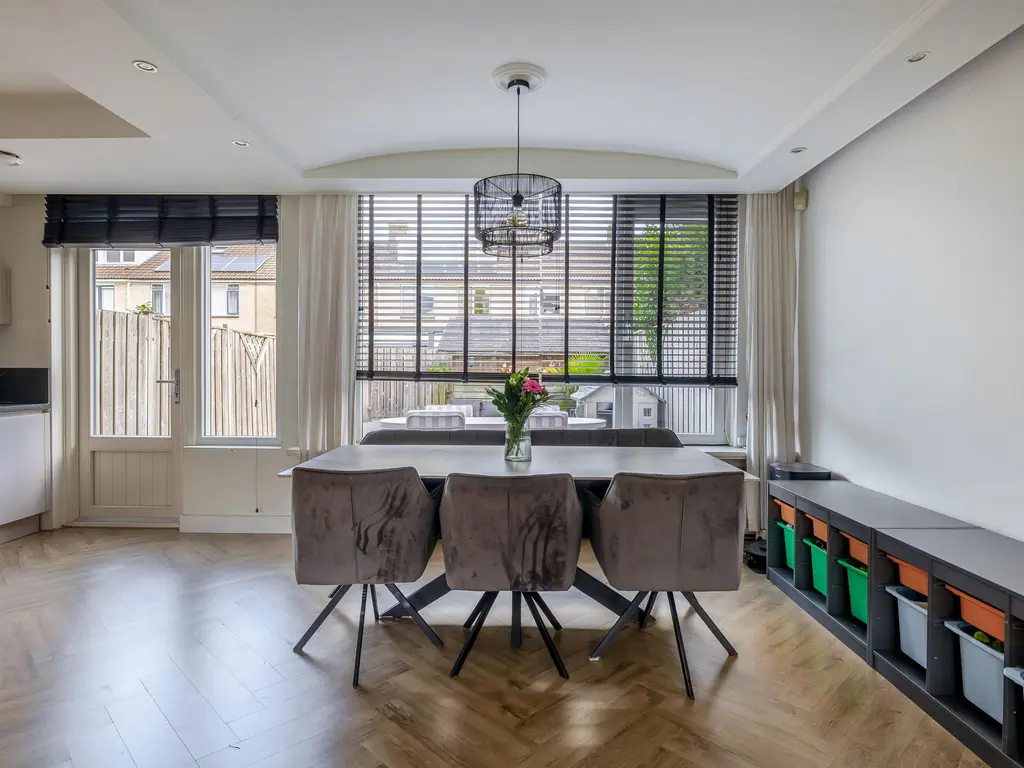 Hertshoornvaren 8, Rotterdam