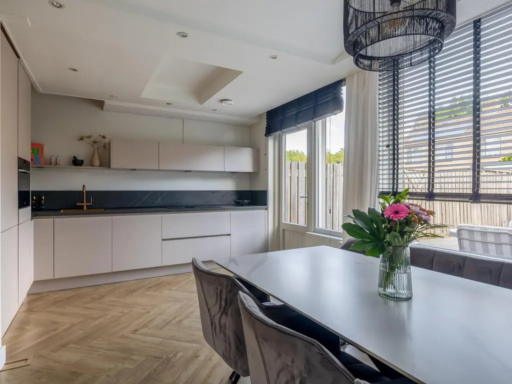 Hertshoornvaren 8, Rotterdam