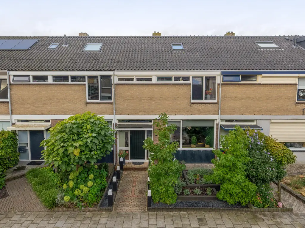Beatrixstraat 6, NIEUW-BEIJERLAND