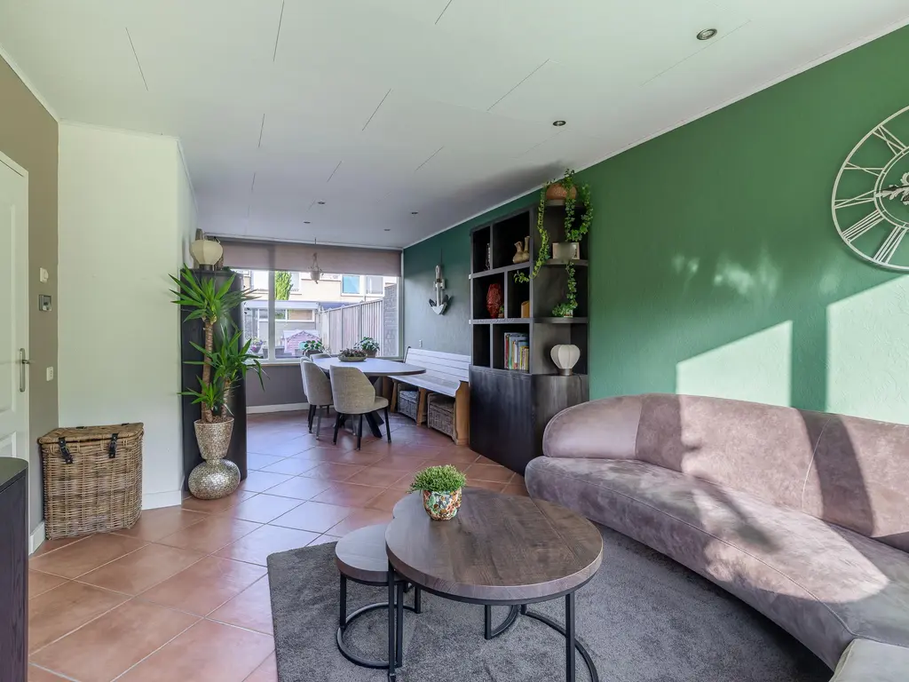 Beatrixstraat 6, NIEUW-BEIJERLAND
