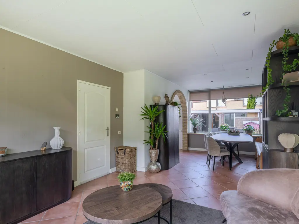 Beatrixstraat 6, NIEUW-BEIJERLAND