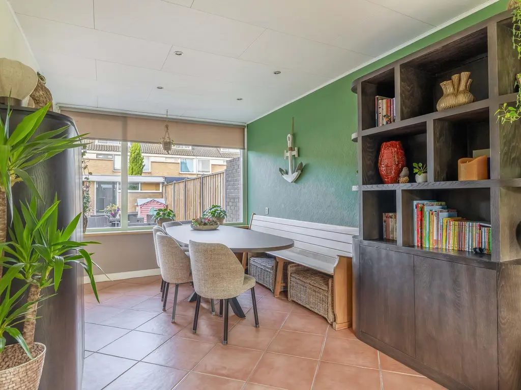 Beatrixstraat 6, NIEUW-BEIJERLAND