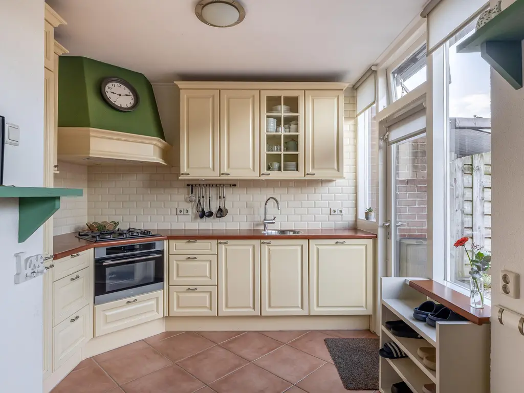 Beatrixstraat 6, NIEUW-BEIJERLAND