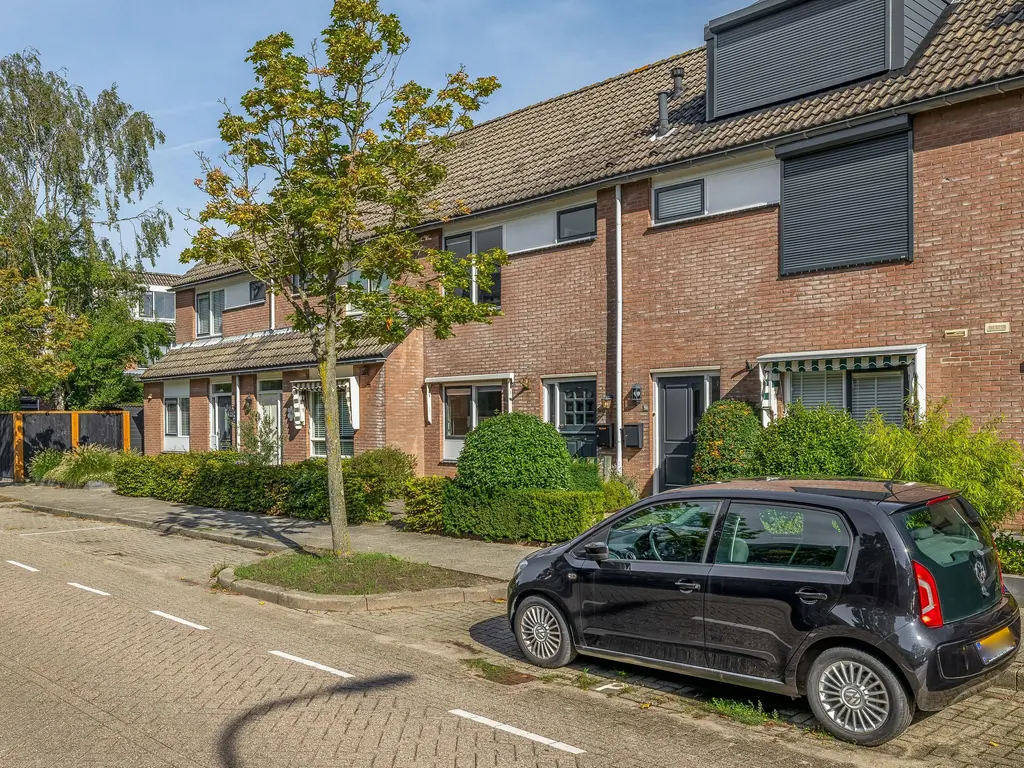 Hoefsmid 22, Oud-Beijerland