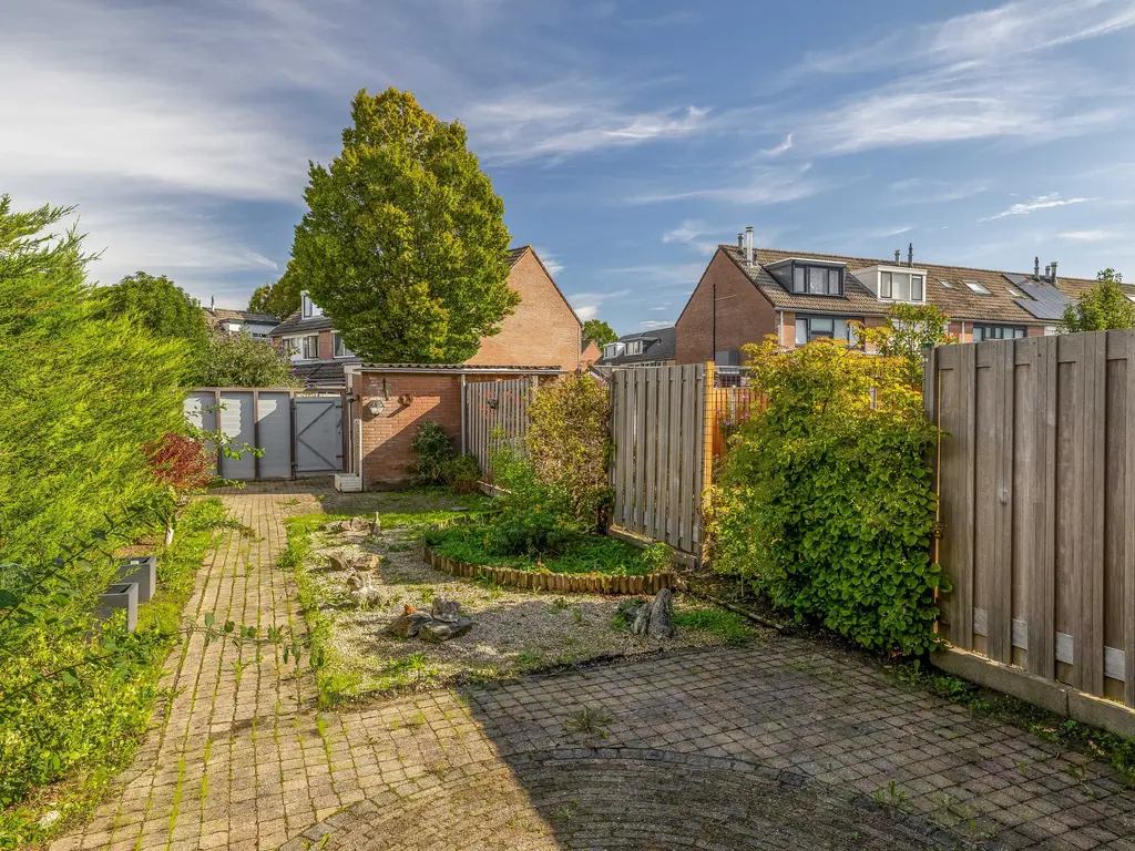 Hoefsmid 22, Oud-Beijerland