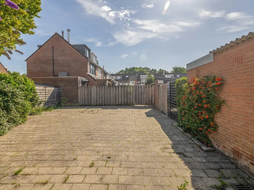 Hoefsmid 22, Oud-Beijerland
