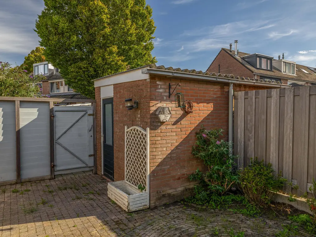 Hoefsmid 22, Oud-Beijerland