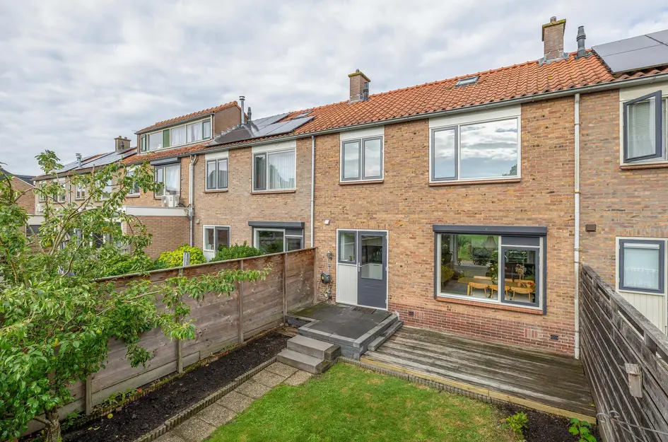 van der Doeslaan 17
