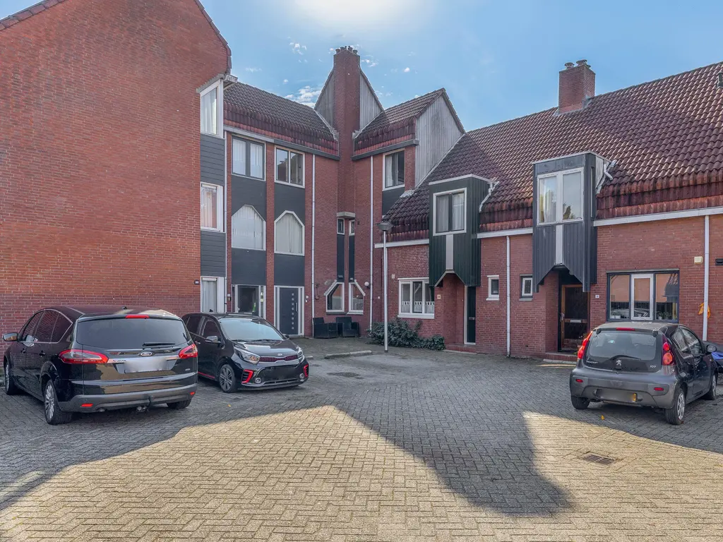 Meeuwenhoek 18, SPIJKENISSE