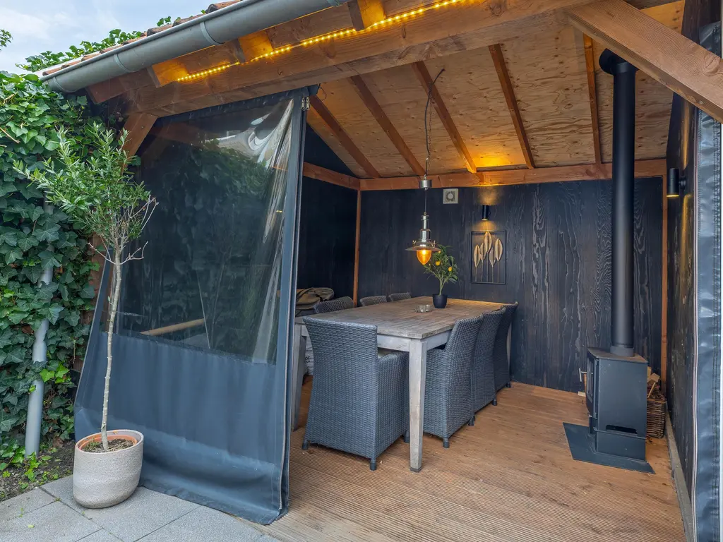 Mej. N. Schipperstraat 6, OUD-BEIJERLAND