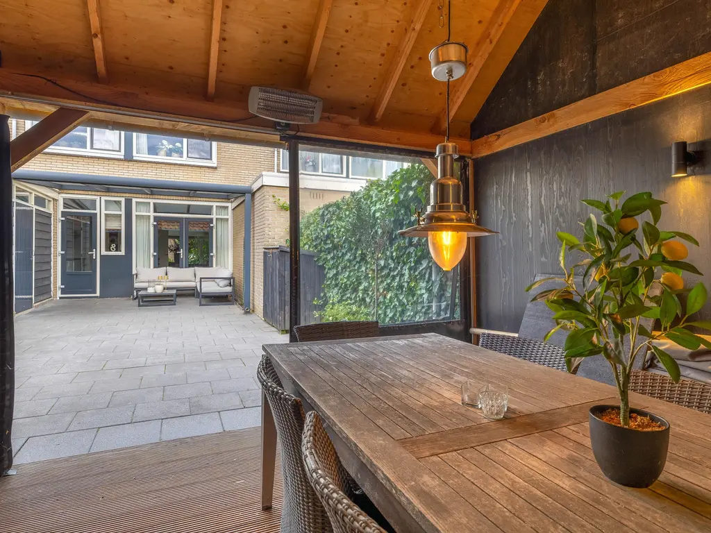 Mej. N. Schipperstraat 6, OUD-BEIJERLAND