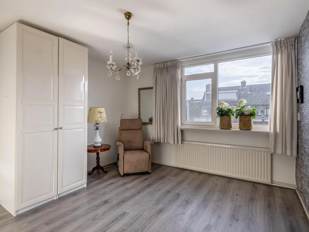 Mej. N. Schipperstraat 6, OUD-BEIJERLAND