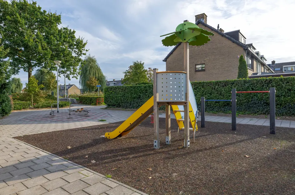 Mej. N. Schipperstraat 6