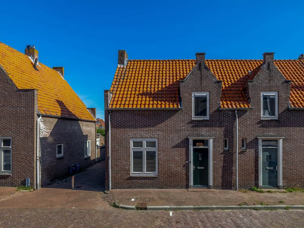 Langestraat 62, BRIELLE