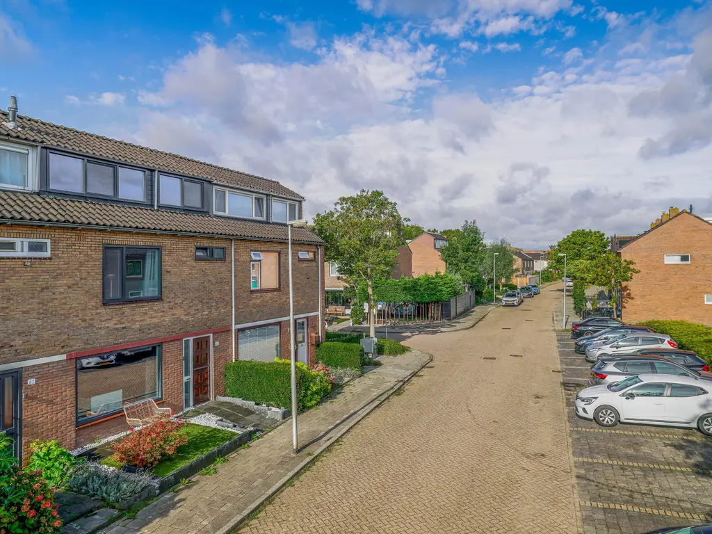 De Zeeg 60, BARENDRECHT