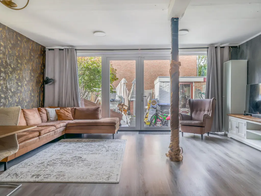 De Zeeg 60, BARENDRECHT