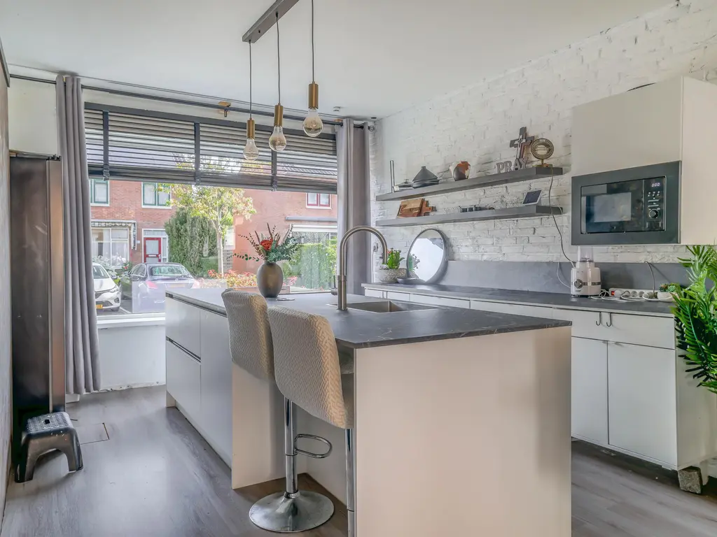 De Zeeg 60, BARENDRECHT