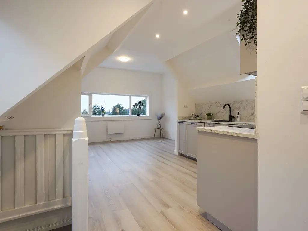 Zuidhoek 264B 03, ROTTERDAM