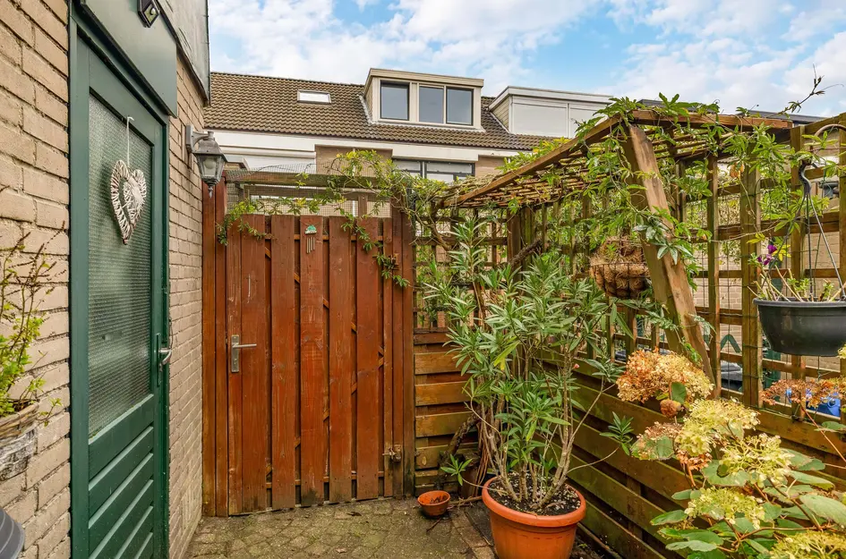 Basrastraat 22
