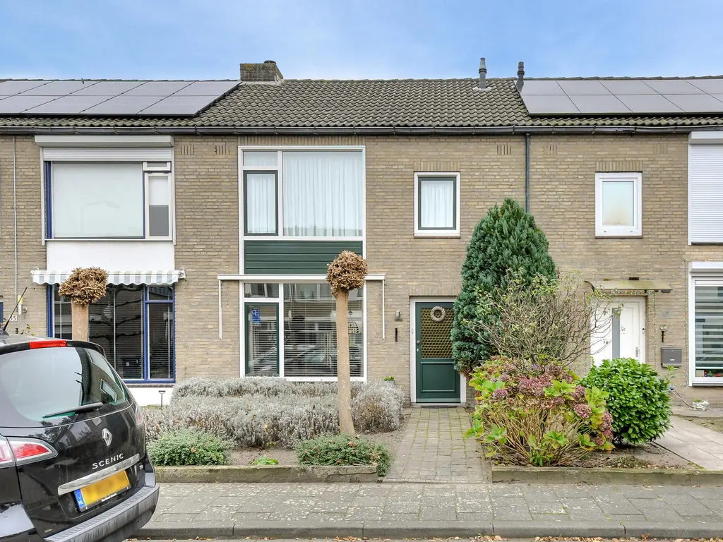 Dr. Poelsstraat 37, OOSTERHOUT