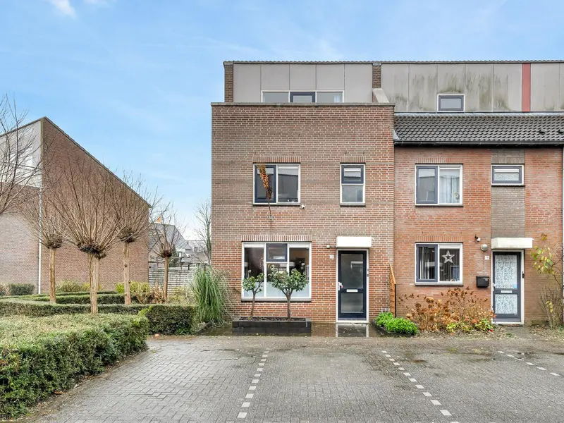 G. van Balenstraat 17, RAAMSDONKSVEER