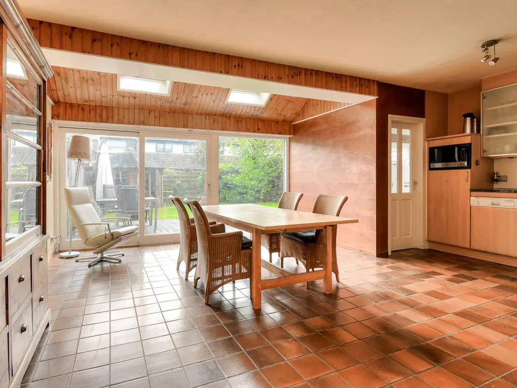 Lijndonk 152, OOSTERHOUT